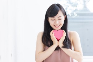 【無料占い】運命の出会いはいつ訪れる? 「恋の出会い」を導いてくれる占いを紹介します!