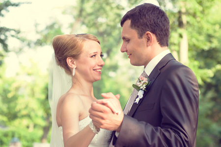 12星座あるある【理想の結婚】天秤座はセレブ婚、水瓶座は友達婚！