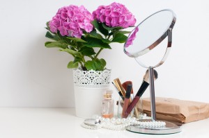 【らくらく風水】嫌いな人は鏡で撃退！