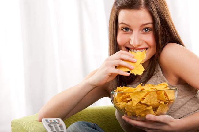 12星座あるある【絶対にやめられない○○】牡牛座はつまみ食い、蠍座はエゴサーチ！