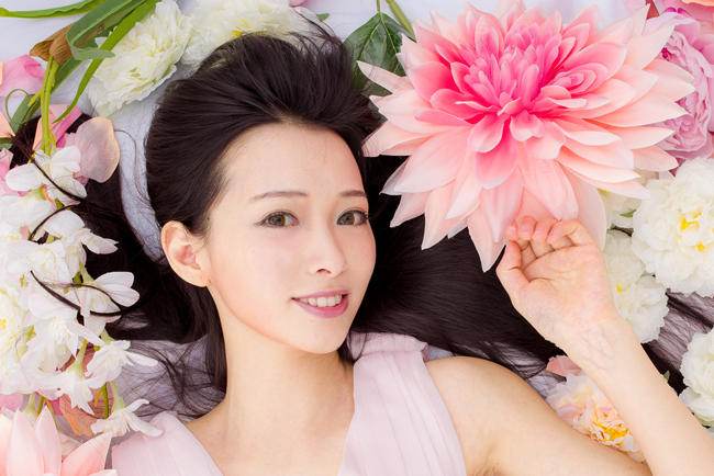 この夏の恋を制する、恋愛運を上げる6つのヘアメイク術