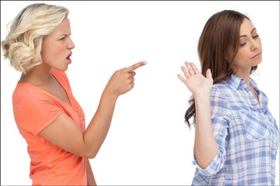 【12星座の裏の顔】双子座は誰とでもすぐに親しくなるけれど、見限るのも早い!?