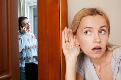 感情線に「×」がある人は浮気警報発令中！