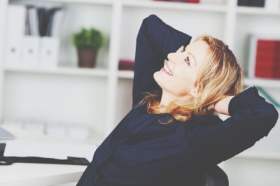 【無料占い】運命の人は、年下or年上どちら？　あなたを待つ運命の相手