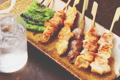 【心理テスト】焼き鳥の食べ方でわかる婚活法