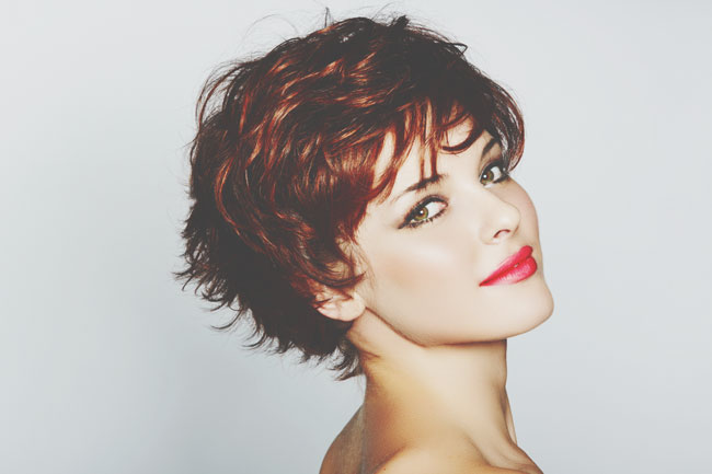 2015年幸せを呼ぶ顔は？　眉は短め、唇はヌードカラー、ショートカットが吉！