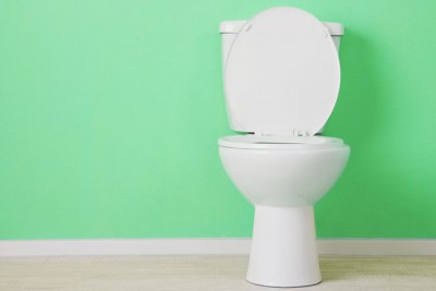 西のトイレは金運に影響大！　シンプルにまとめて