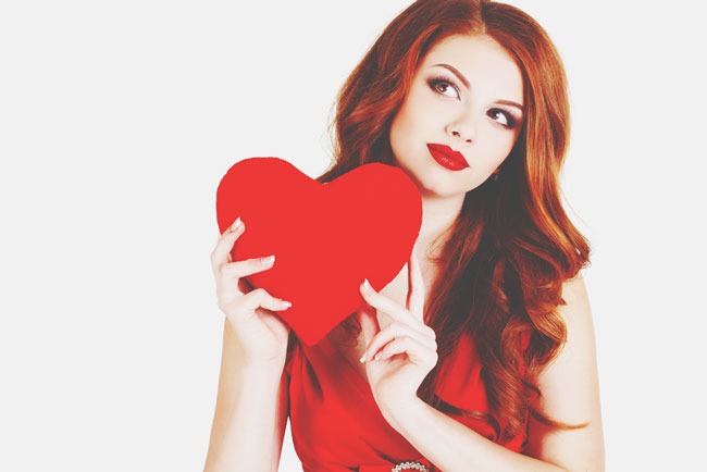 12星座【バレンタイン計画】射手座は最新ヘアスタイル＆メイクで彼に告白を！