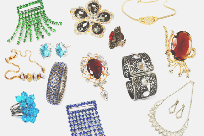 モテ力がわかる【アクセサリー占い】あなたが本来持っている魅力は何？