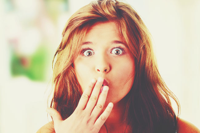 爪に“白い点”があったら幸せになるサイン！　薬指にあらわれたら恋がうまくいく予感