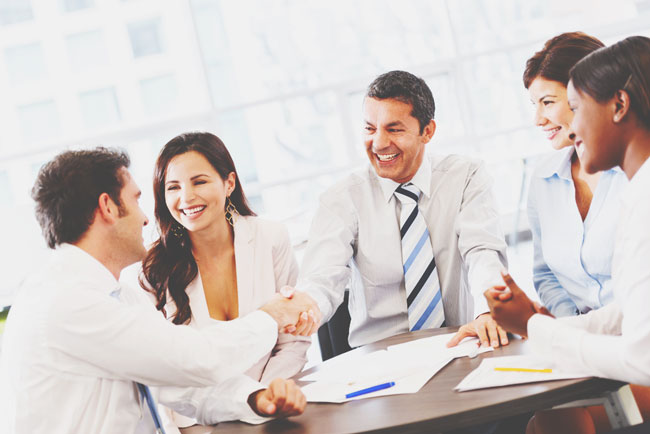 12星座【春に出会うキーパーソン】獅子座は人脈のある男性が大事なヒントをくれる！