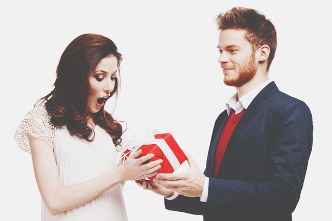 【心理テスト】ホワイトデーのお返しに欲しい物でわかる「ごうまん度」