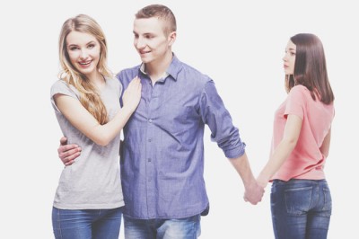 二重まぶたのラインでわかる正妻or愛人タイプ