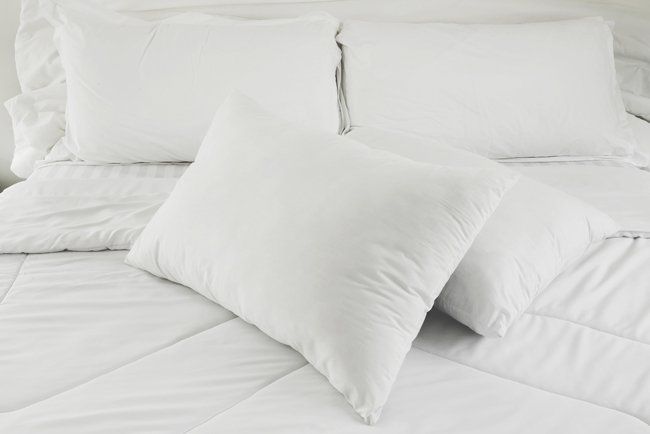 【カラー診断】枕の色、5色の中から選ぶなら？　答えでわかる精神的疲労度