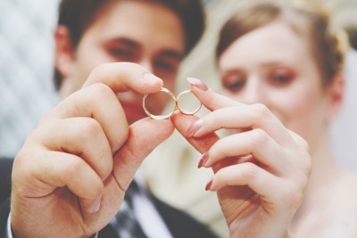 一目惚れ結婚は離婚率が低い!?　結婚のエトセトラ