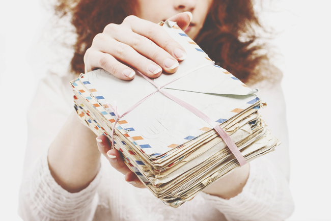 【厄払い風水】お金が貯まらない人は、不要なDMや請求書を捨てて貯蓄体質に! 【厄払い風水】お金が貯まらない人は、不要なDMや請求書を捨てて貯蓄体質に!