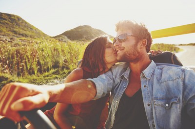 12星座【夏の運命の相手】射手座はワイルドな一匹狼