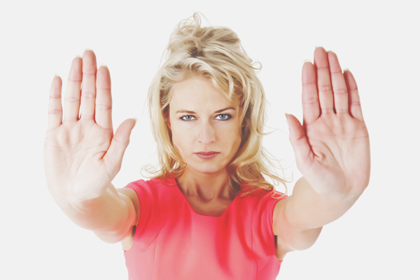 小指の長さでわかるコミュニケーション能力　短い人は口下手タイプ！