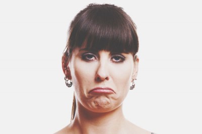 12星座【ぶっきらぼう】水瓶座の「愛想がない」は日常茶飯事