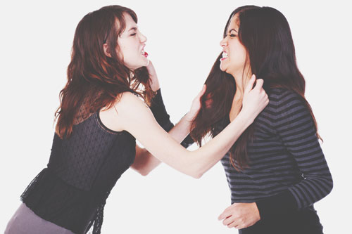 12星座【ケンカっ早い】ランキング　牡羊座は導火線に火がつきやすい！