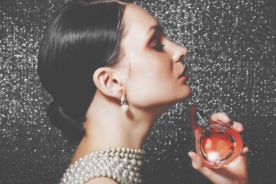 【心理テスト】香水ボトルでわかる、しくじりからの脱出法