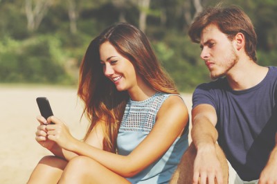 12星座【妬かせ上手】獅子座は彼氏よりも芸能人を絶賛！