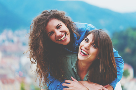 血液型【女友達攻略法】B型の友達はとにかく褒めて、愚痴はNG！