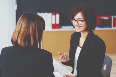 職場で後輩女子を手なづける方法4選