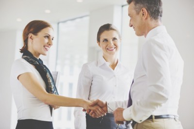 ビジネスシーンでのかけ引きで優位に立つ方法4選