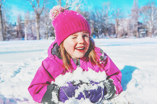 【心理テスト】雪合戦、雪だるま……好きな雪遊びは? 答えでわかる心のピュア度