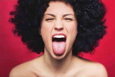 舌の状態でわかる心の悩みと体調　舌が白い人はパワー不足で優柔不断になりがち