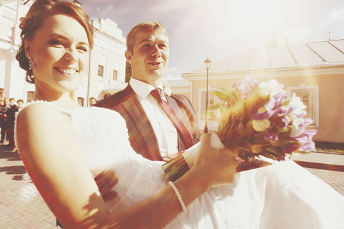 【玉の輿占い】IT社長、石油王、ハリウッド俳優……夢のような結婚相手は誰?