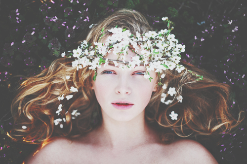 2016年あふれる魅力がわかる【童話占い】白雪姫、赤ずきんちゃん、どのタイプ？