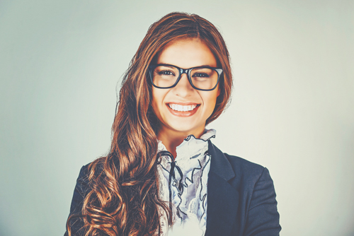 “デキる人”に見せるにはやはりメガネが有効！　自分の印象を操作する方法4選