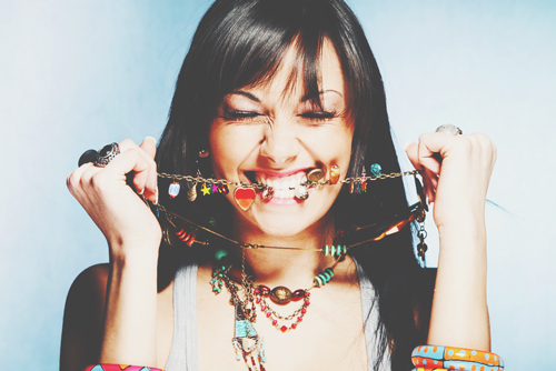 【お守り占い】2016年、ラッキーと幸せを招くお守り雑貨は何？