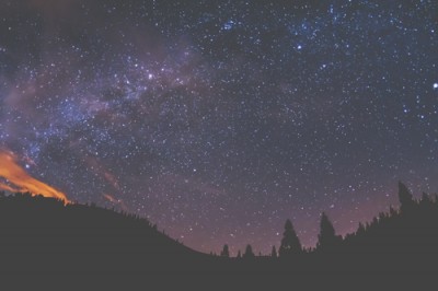 2/8水瓶座新月は「旧暦の正月」幸運な未来を願おう