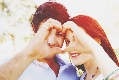 この季節、運命の出会いはある？　運命の人や出会いの時期、恋愛運が占える無料占いまとめ