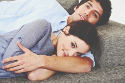 【12星座夫婦のかたち】水瓶座妻×天秤座夫は価値観ぴったり、楽しく自由な夫婦生活！