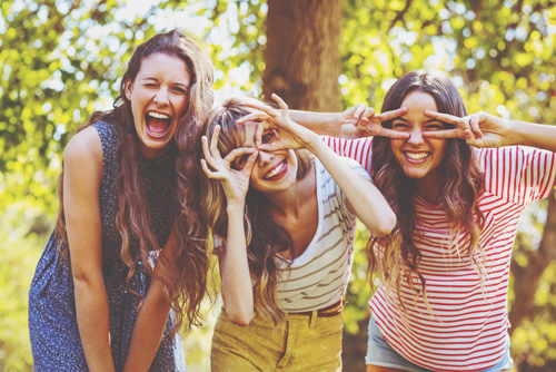 誕生日でわかる、あなたが好かれるところ　運命数「7」の人は独特な世界観！