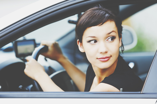 【心理テスト】車を駐車する場所でわかる、次の恋をするために必要な準備