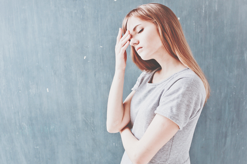 12星座【損しやすい】あるある　蟹座は人の心配ばかりで、自分が損をする