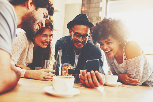 12星座【フレンドリー】ランキング　天秤座は誰とでも意気投合！