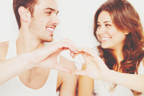 【安斎流・恋愛姓名判断】外運24画の人は、華やかだけど堅実な恋愛で幸せをつかむ