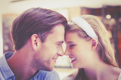 イケメンを口説き落とすための褒め方テクニック