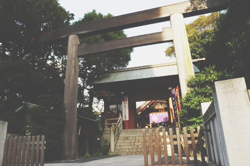 【東京恋愛パワースポット・恋愛成就編】『東京大神宮』は縁結びパワーが強い場所！