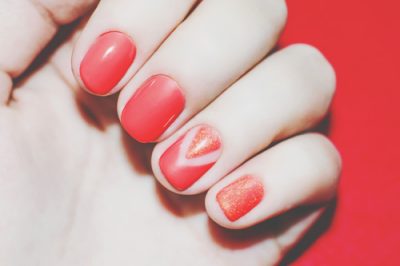 【心理テスト】アクセントネイルをしたい指でわかる強化したい自分