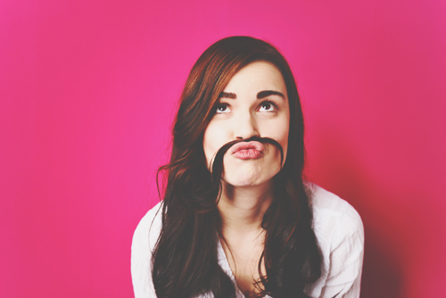 【12星座の長所＆短所】水瓶座はオリジナリティあふれる反面、偏屈な人と思われやすい！