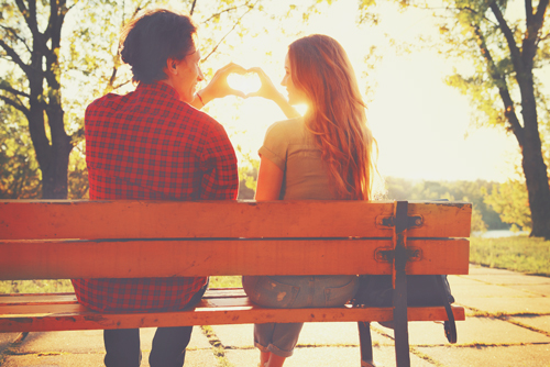 恋の寿命はどれくらい？　【心理テスト】彼との待ち合わせでわかる、恋愛スタミナ度