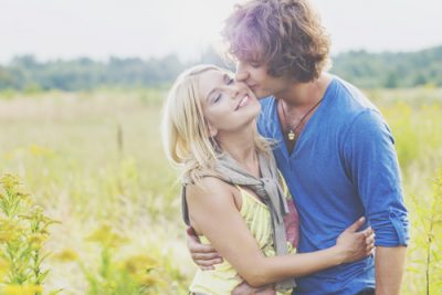 【言霊相性占い】名前の1文字目が「u」の女性×「u」の男性は付き合うほどに愛情が深まる！