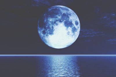 11月14日は牡牛座のスーパームーン満月　お金への罪悪感を手放して、豊かさを手に入れよう！